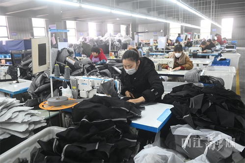 沖刺“開門紅”，內江外貿企業生產忙，嬰童用品與器材訂單旺